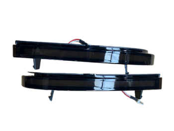 Повторитель указателя поворота на зеркало 2170 бегущие ЧЕРНО МАТОВОЕ стекло диодные (LEXUS)