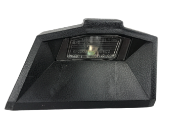 111.3717	Фонарь освещения номерного знака левый ВАЗ 2106 (ОСВАР)